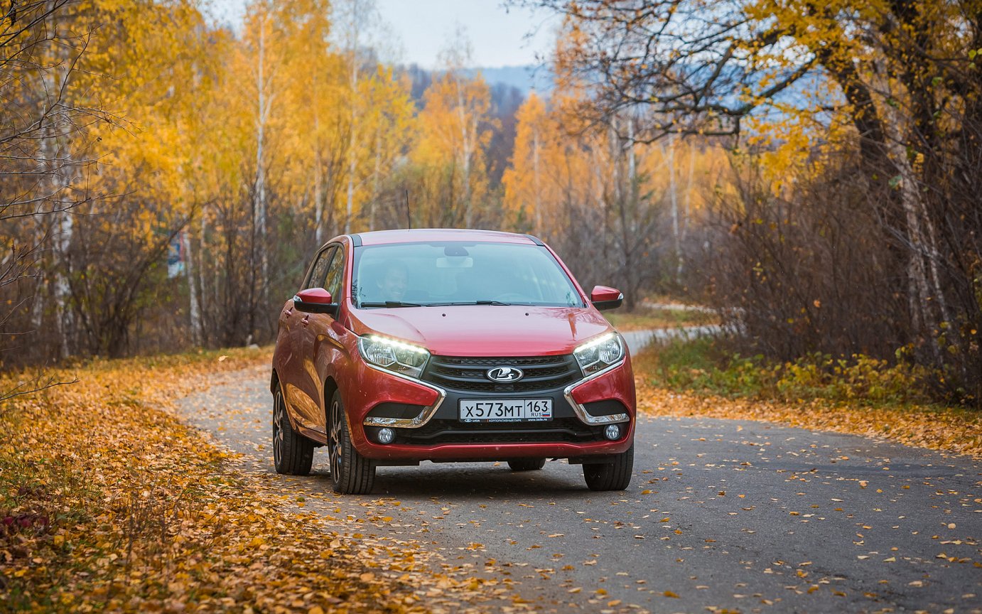 Lada Xray