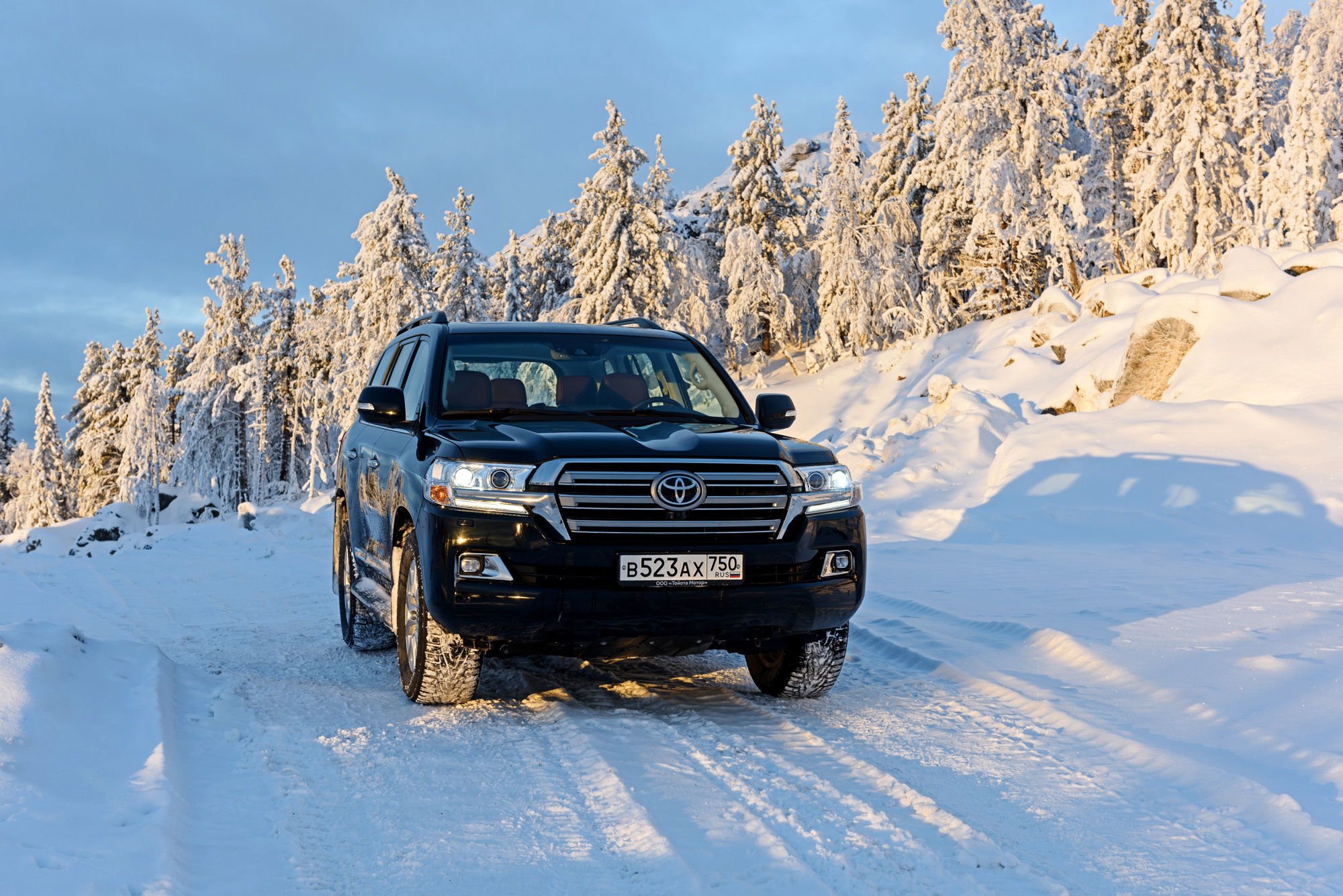 Toyota Land Cruiser 200