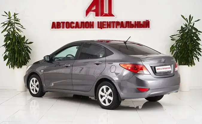 Hyundai Solaris