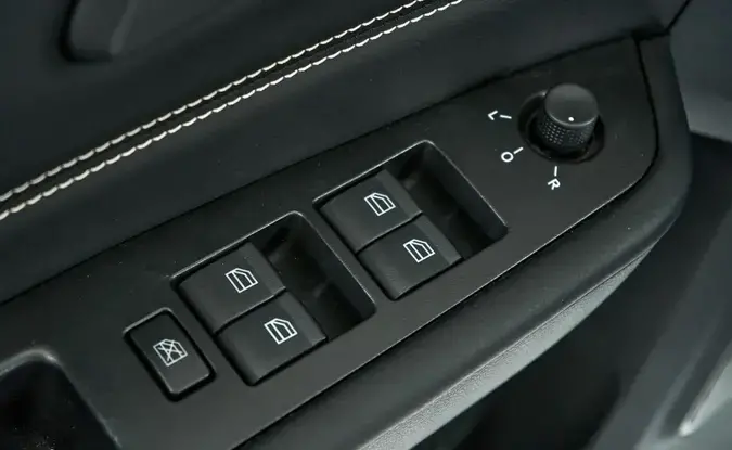 Faw Besturn X40