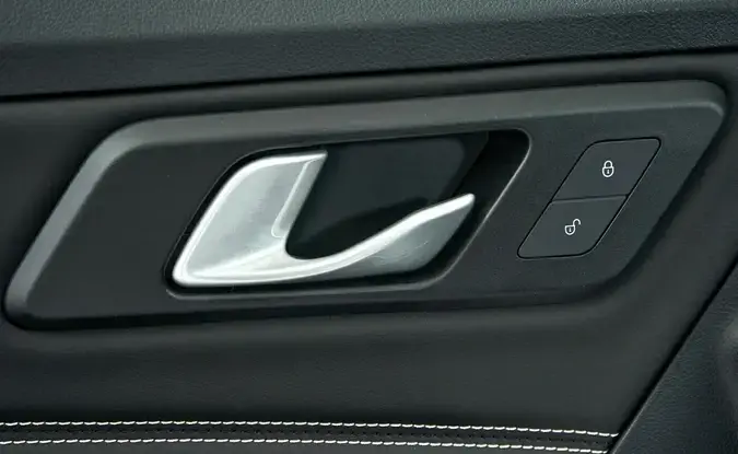 Faw Besturn X40