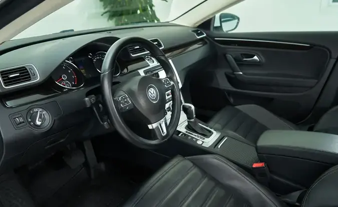 Volkswagen Passat CC