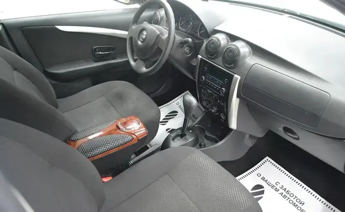 Nissan Almera