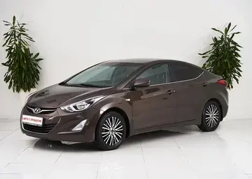 Hyundai Elantra Вид 1