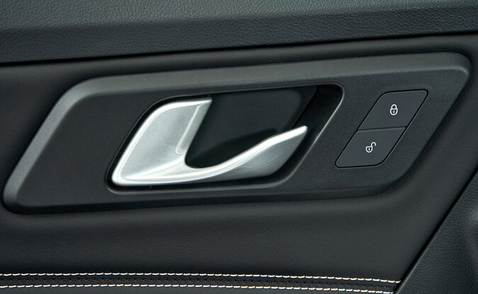 Faw Besturn X40