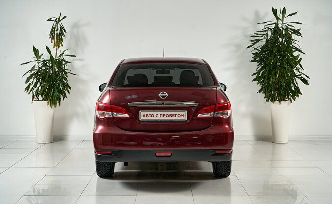 Nissan Almera