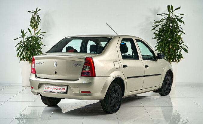 Renault Logan