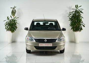 Renault Logan Вид 2