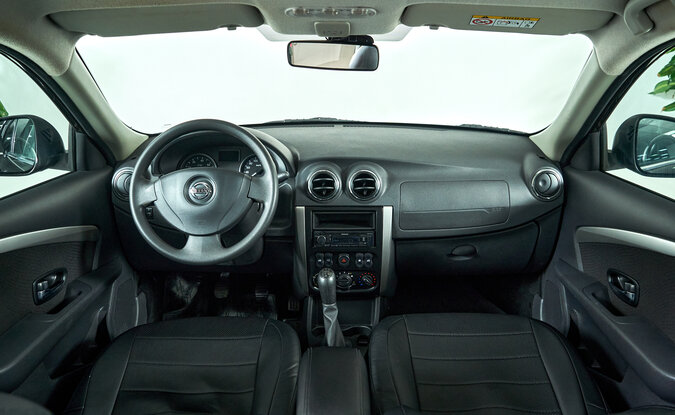 Nissan Almera