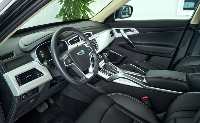 Geely Atlas
