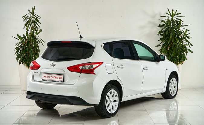Nissan Tiida
