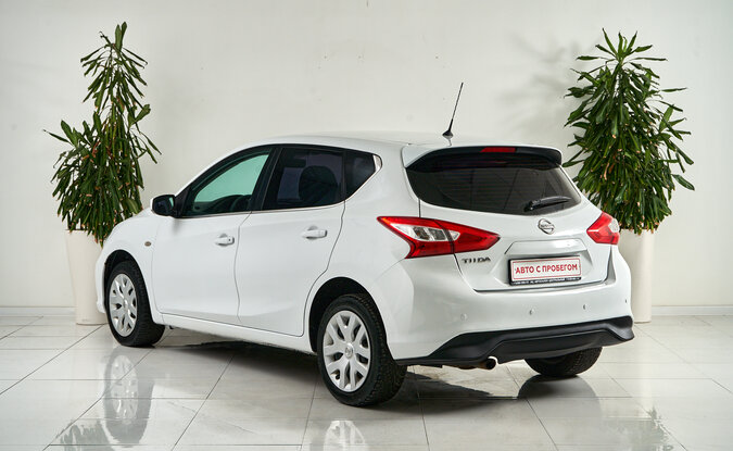 Nissan Tiida