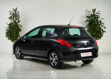 Peugeot 308 Вид 4