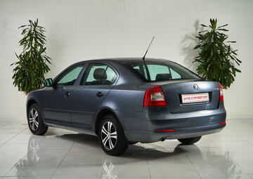 Skoda Octavia Вид 4