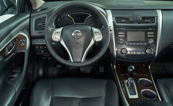 Nissan Teana