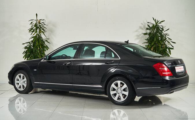 Mercedes benz S-Класс