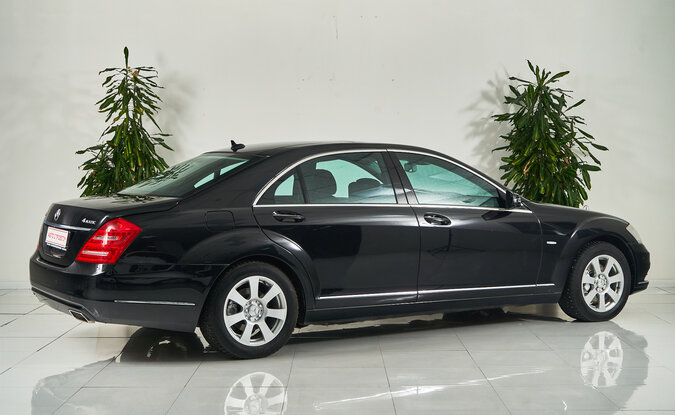 Mercedes benz S-Класс