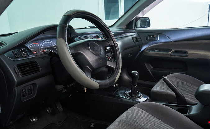 Mitsubishi Lancer