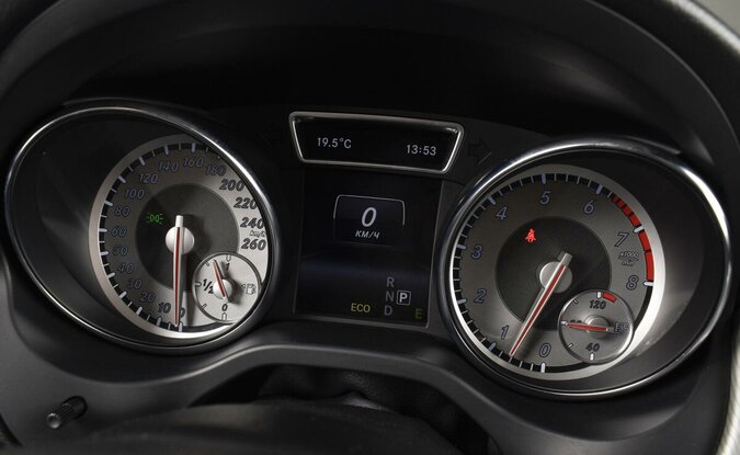 Mercedes benz GLA