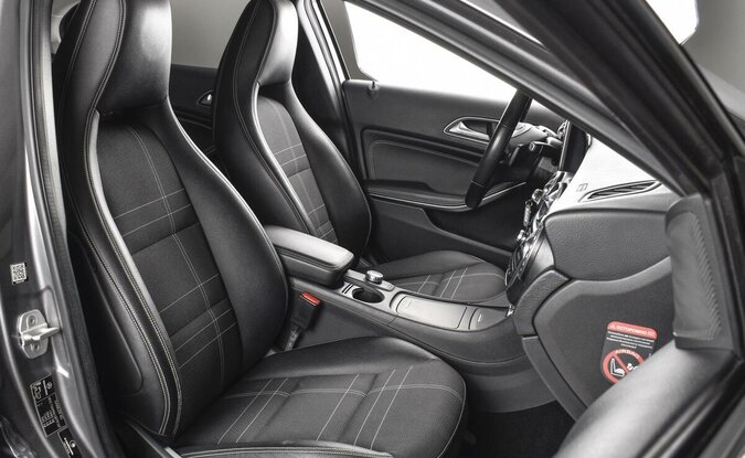 Mercedes benz GLA