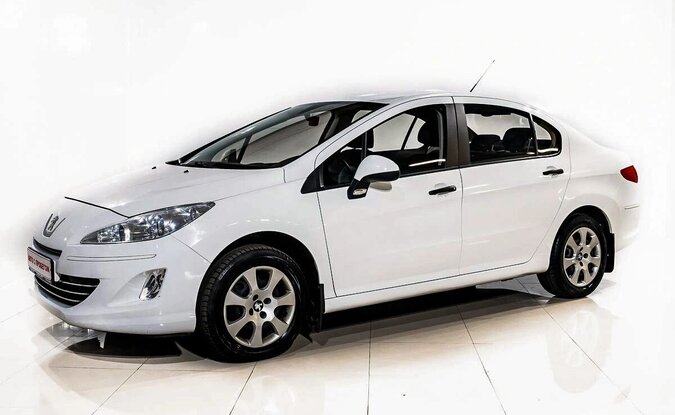 Peugeot 408