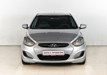Hyundai Solaris Вид 3
