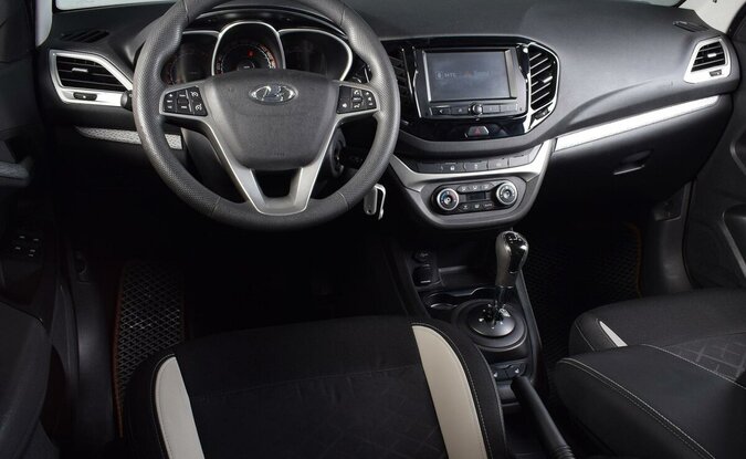 Lada Vesta