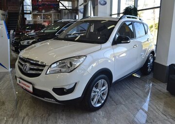 Changan CS35 Вид 1