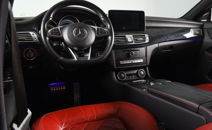 Mercedes benz CLS