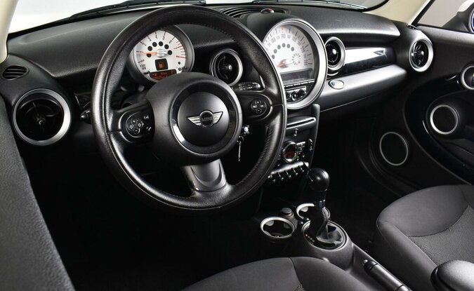 Mini Hatch