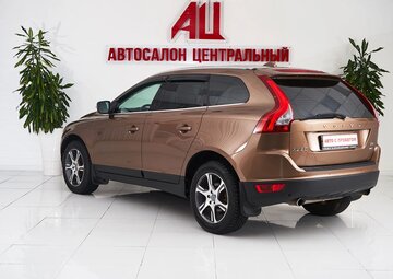Volvo XC60 Вид 4