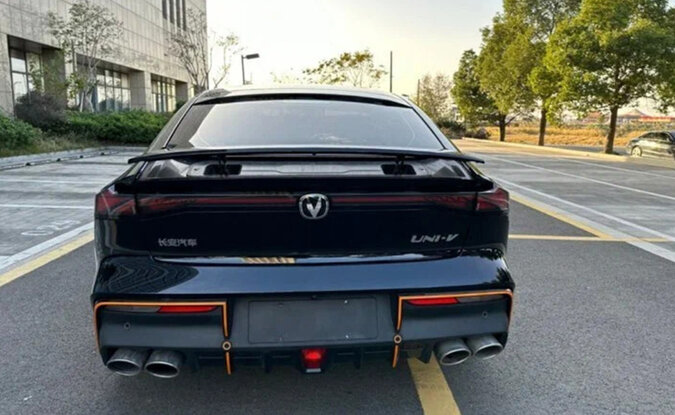 Changan UNI-V