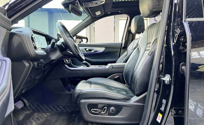 GAC GS8