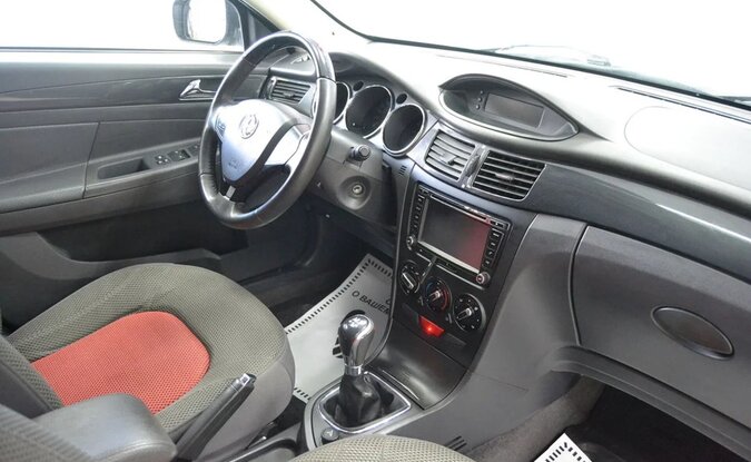 Dongfeng H30 Cross