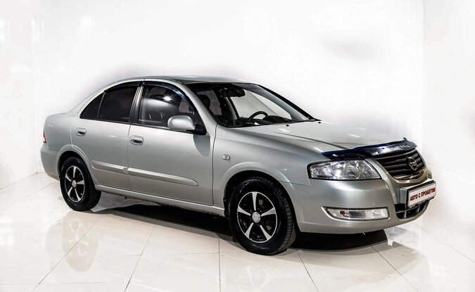 Nissan Almera