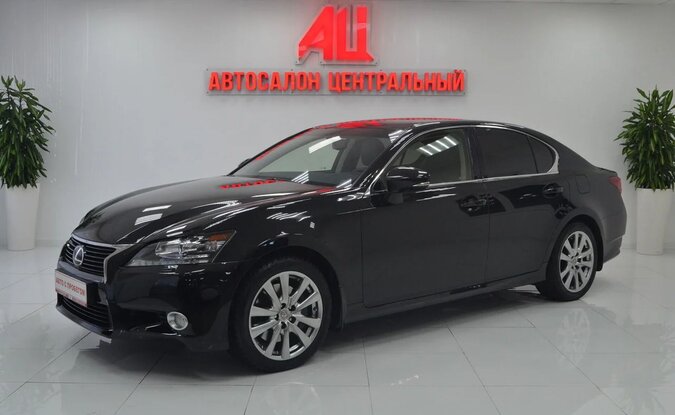 Lexus GS