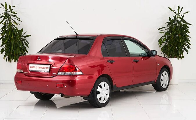 Mitsubishi Lancer