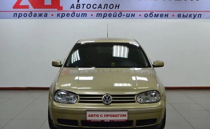 Volkswagen Golf